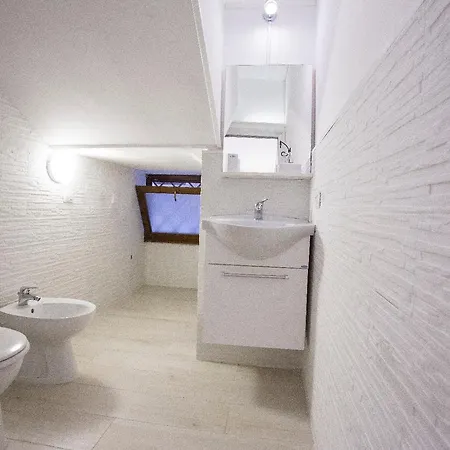 Damarete Apartment *