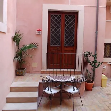 Damarete Apartment